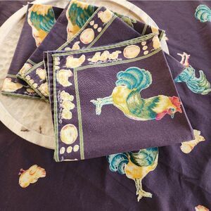 April Cornell Farm House Chicken & Rooster Tablecloth & 4 Napkins
